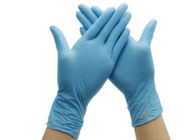 Deslize luvas descartáveis azuis resistentes, operação flexível das luvas estéreis do nitrilo fornecedor