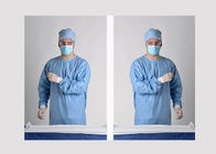 Os anti vestidos azuis estáticos do isolamento, vestidos cirúrgicos estéreis fizeram malha/punhos do algodão fornecedor